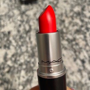 MAC Matte Lipstick, Mangrove #639 Red Brand NEW